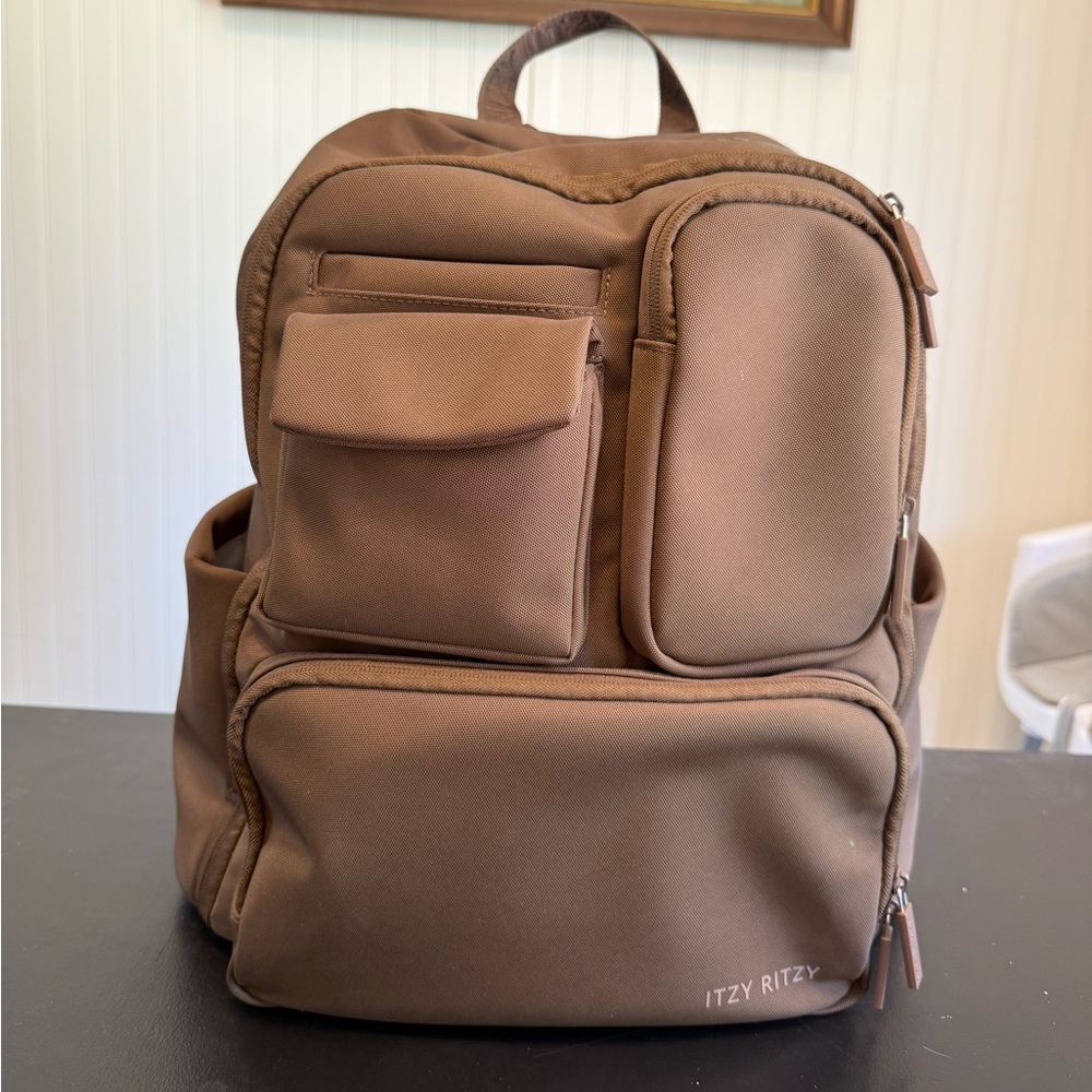 Itzy Ritzy Brown Baby Bag